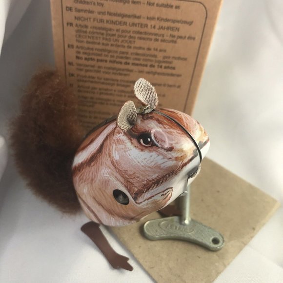 Wind Up Key Jumping World Treasures Nostalgia Classic Tin Toy Reproduction & Box - Picture 7 of 12